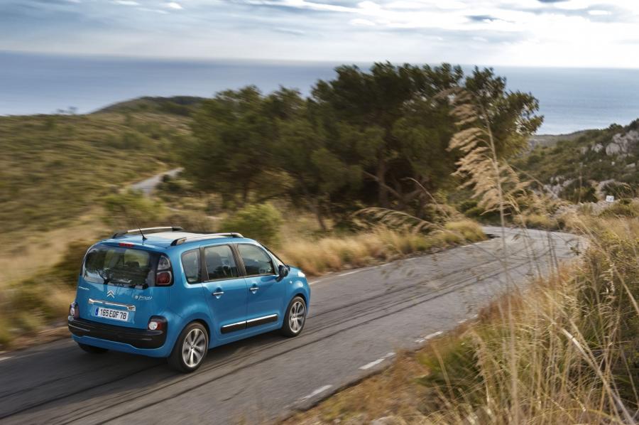  Citroen C3 Picasso 2009 года  (фото 163 из 242)